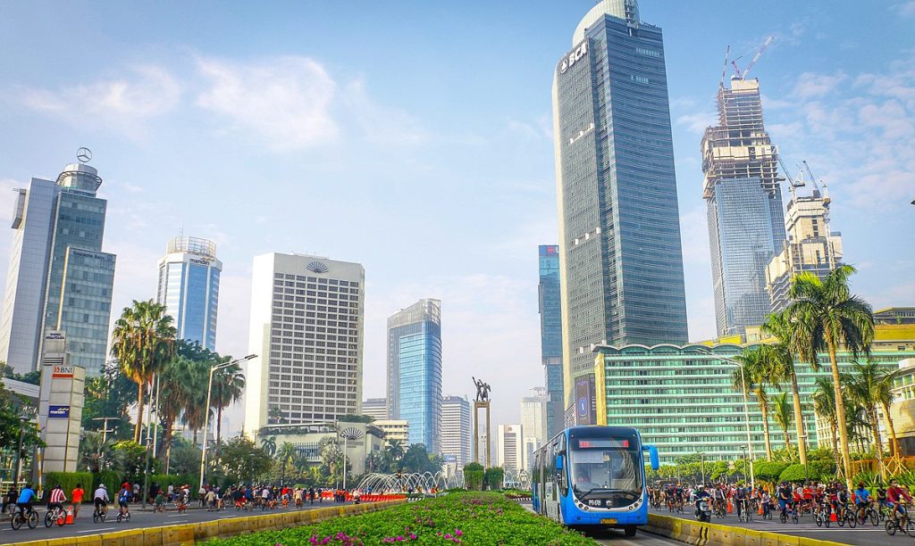 Busway_in_Bundaran_HI